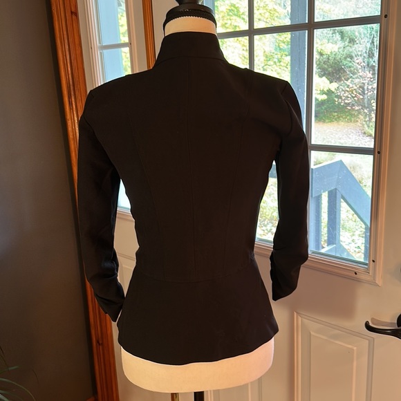 2B Bebe Blazer - Picture 4 of 9